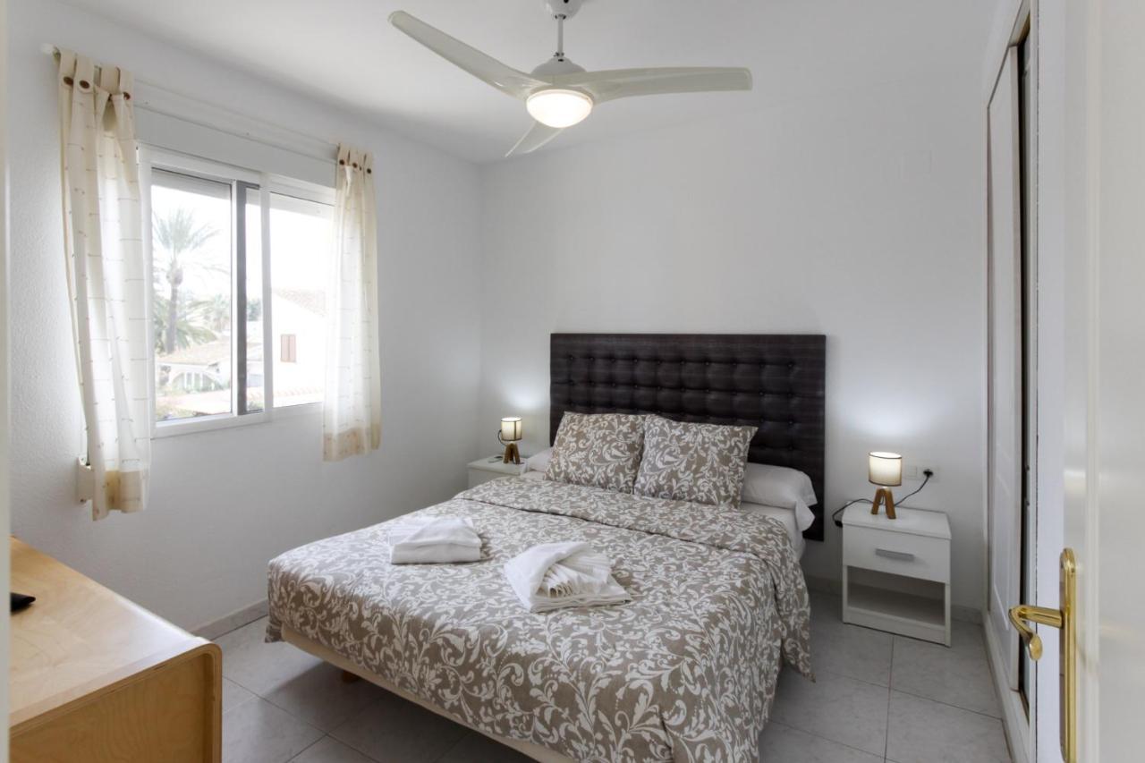 Apartment Els Molins Con Terraza De 25 Metros A Un Paso Del Mar Les Marines By Costablancarent Denia