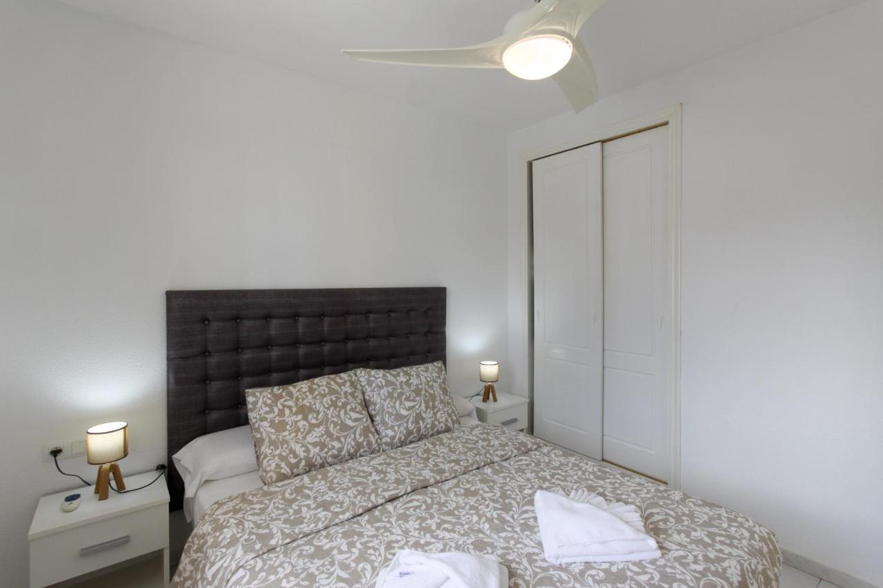Apartment Els Molins Con Terraza De 25 Metros A Un Paso Del Mar Les Marines By Costablancarent Denia