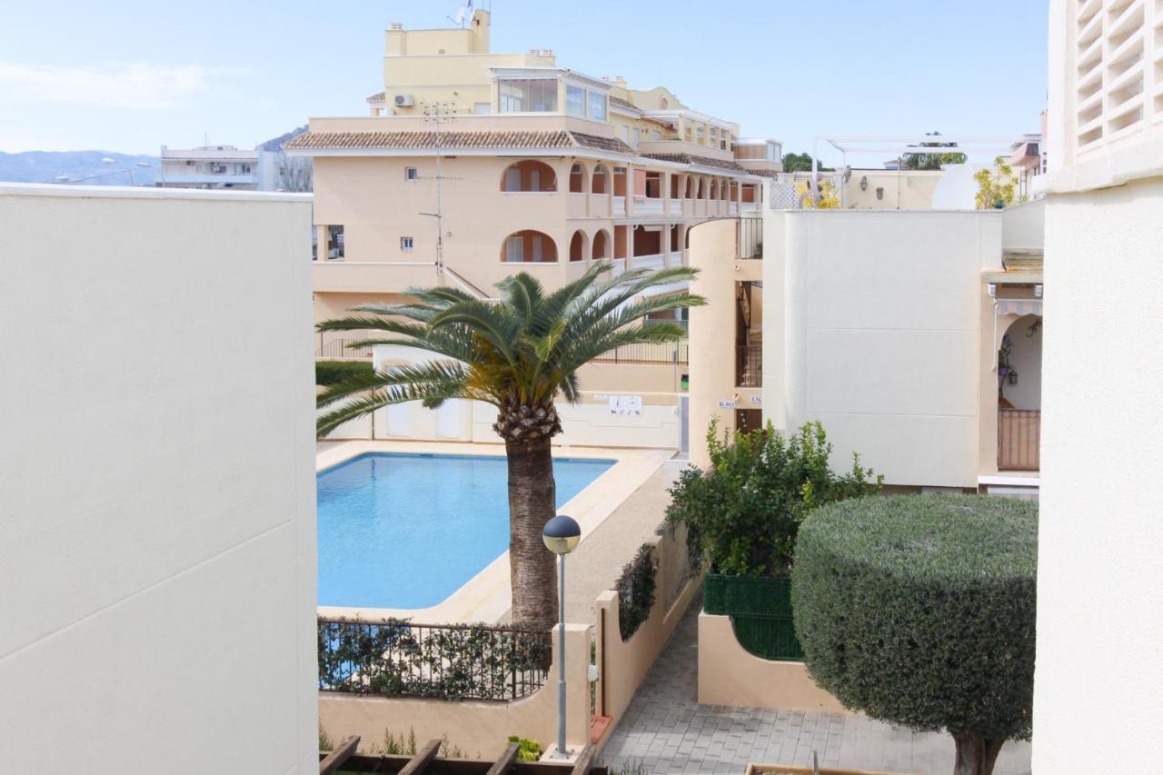 Apartment Els Molins Con Terraza De 25 Metros A Un Paso Del Mar Les Marines By Costablancarent
