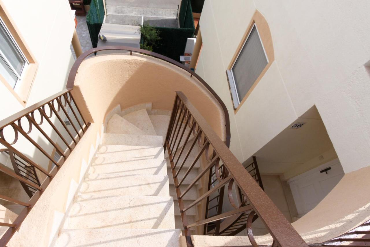 Apartamento Els Molins Con Terraza De 25 Metros A Un Paso Del Mar Les Marines By Costablancarent